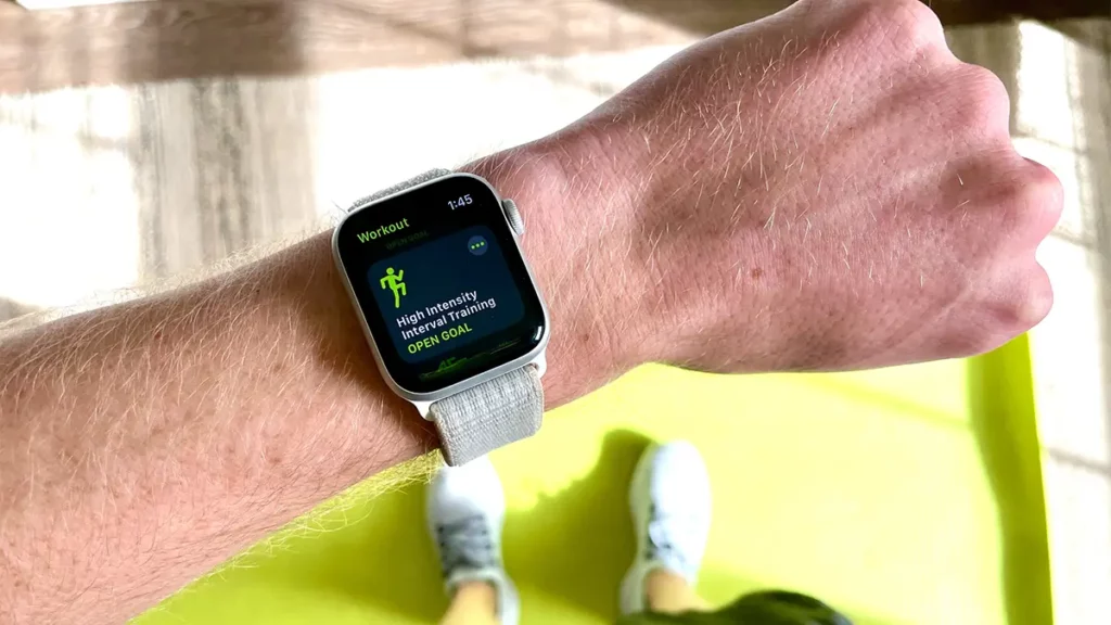 apple watch save life