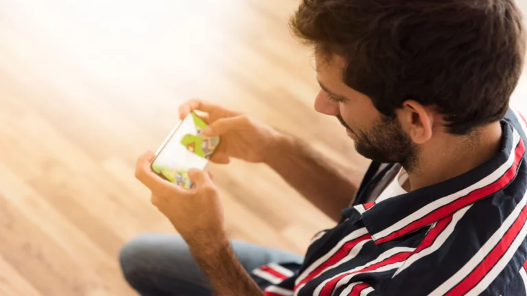 linkedin games feature page